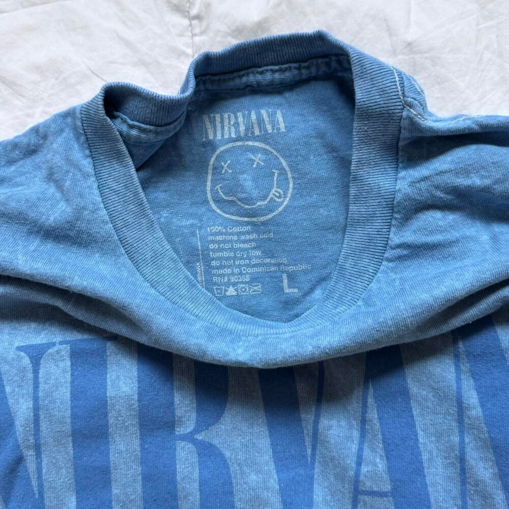 Nirvana smiley graphic band tee L casual cotton alt grunge short sleeve emo - Picture 6 of 8